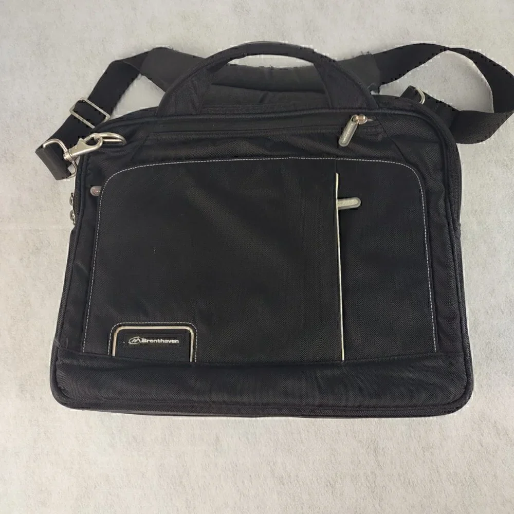 Brenthaven X-ray Friendly Notebook, Laptop Shoulder Case.